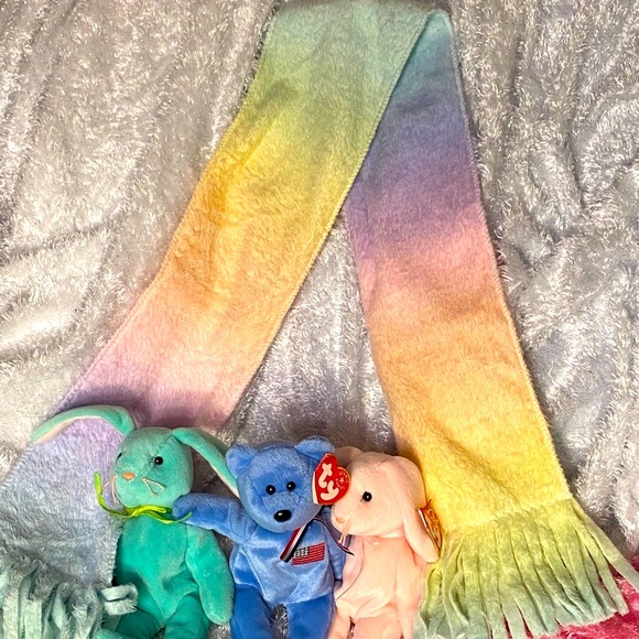 Handmade Scarf Pastel Rainbow 🎁 - Picture 4 of 4